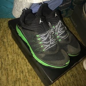 Jordan flex flight trainer